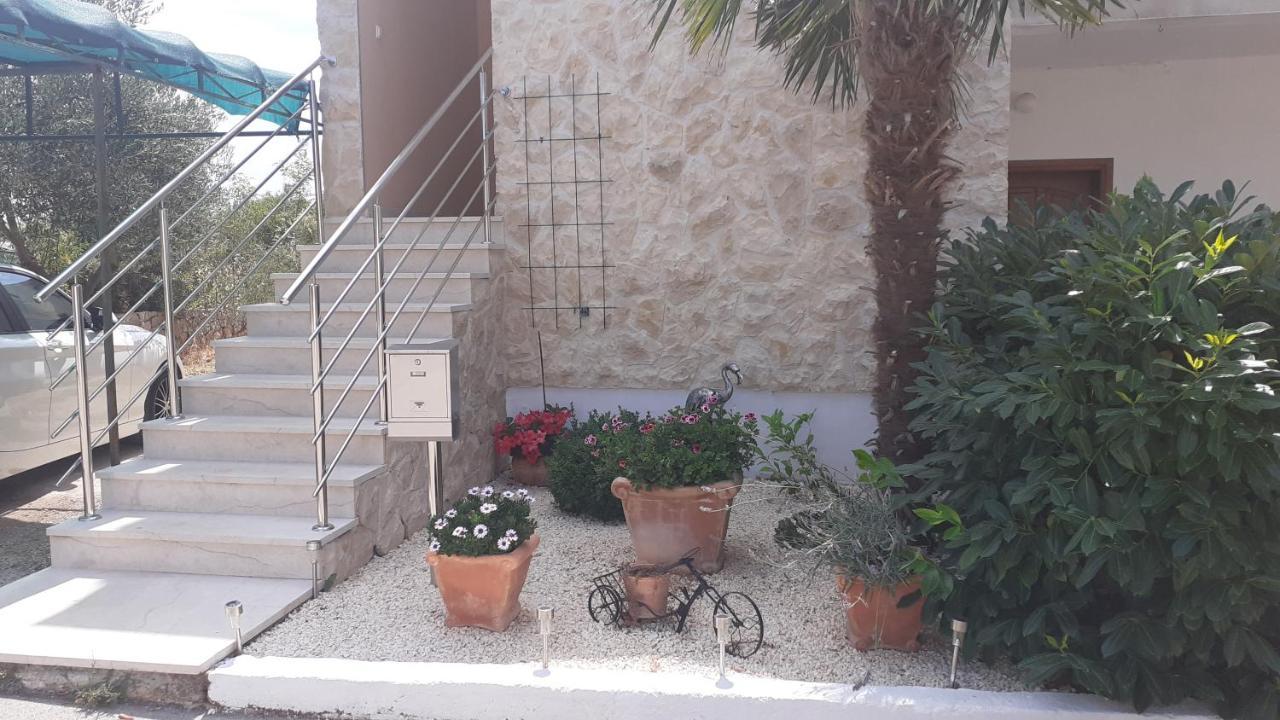 Apartman Nina Vodice Luaran gambar