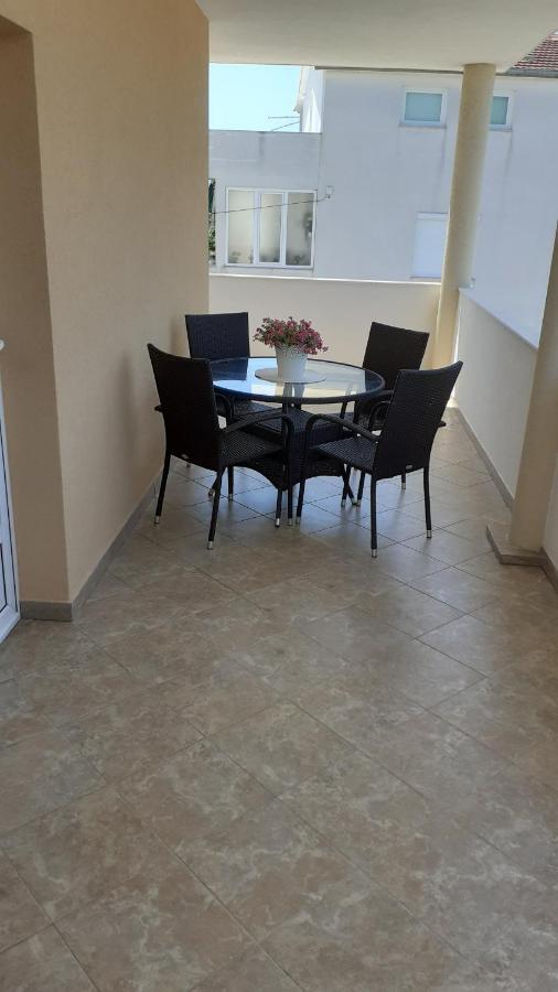 Apartman Nina Vodice Luaran gambar