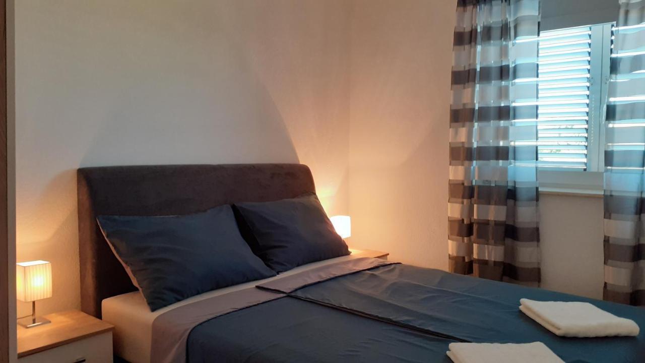 Apartman Nina Vodice Luaran gambar