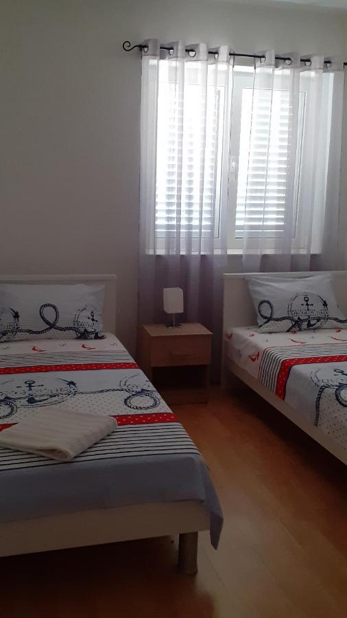 Apartman Nina Vodice Luaran gambar